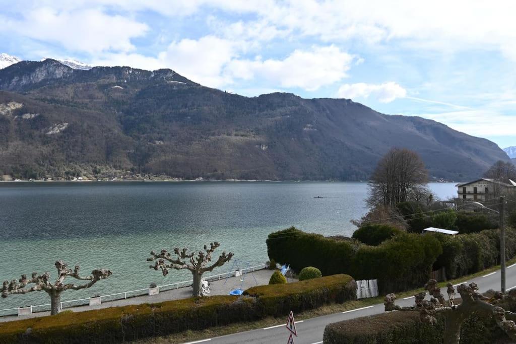 Coconlagon Serenite Au Lac D'Annecy Doussard Bagian luar foto